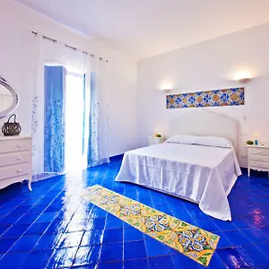 punta-sallustro-lipari.sicilyhotelsitaly.net/